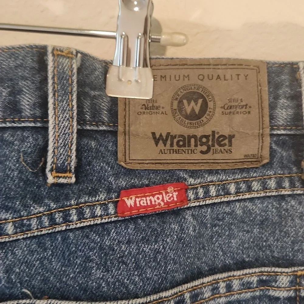 Wrangler‎ Denim Men's Light Blue Straight Jeans Size 40x29 Pants 96501DS
